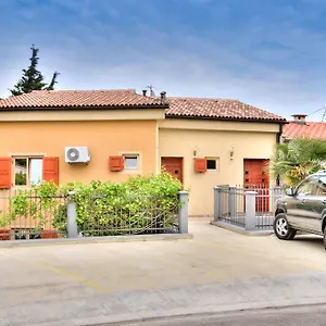 Casia Apartman