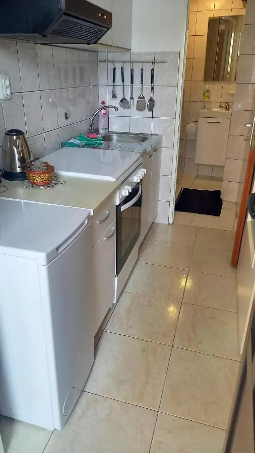 Vali Apartment Baska  Baska (Krk)